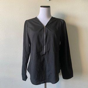 ** 2/12 ** FANCY QUBE Sz L/10 Black V-Neck Front Zip Long Sleeves Blouse